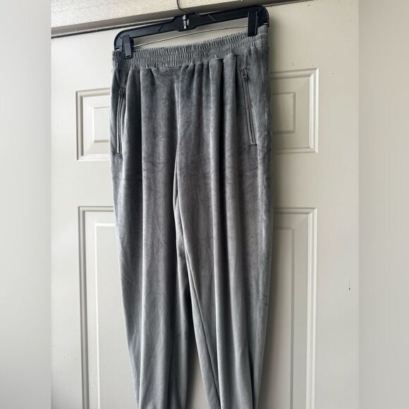SKIMS Grey Velour Jogger Lounger Pants Size Medium - Picture 3 of 12